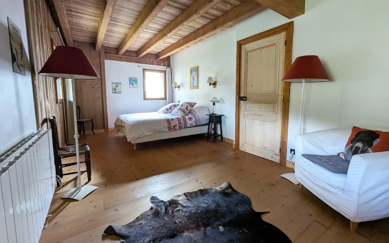 chambre savoyarde grand angle